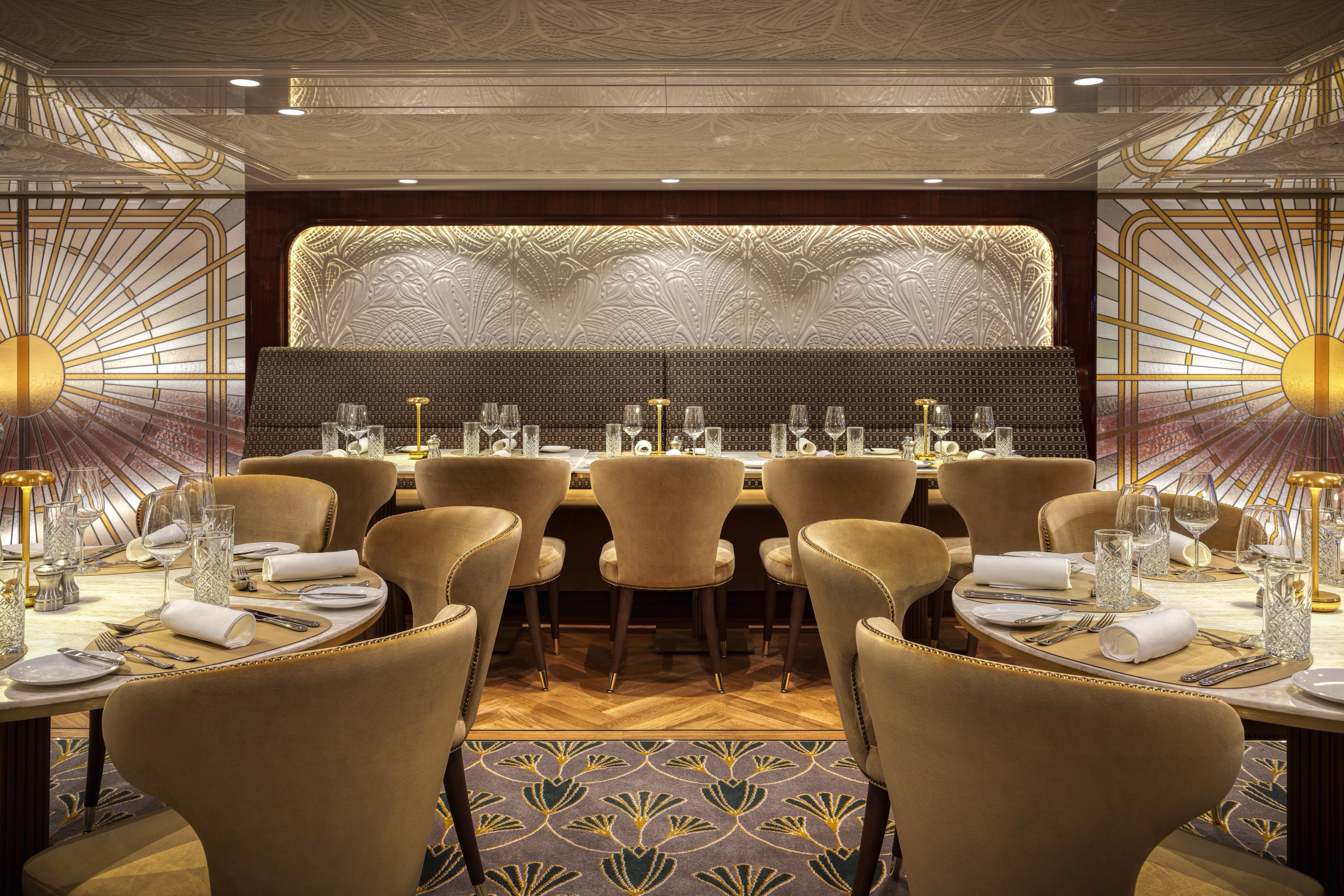 S.S. Emilie - Gustav's Restaurant